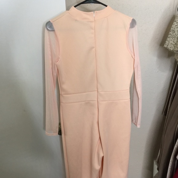 Jumpsuit - Picture 5 of 6